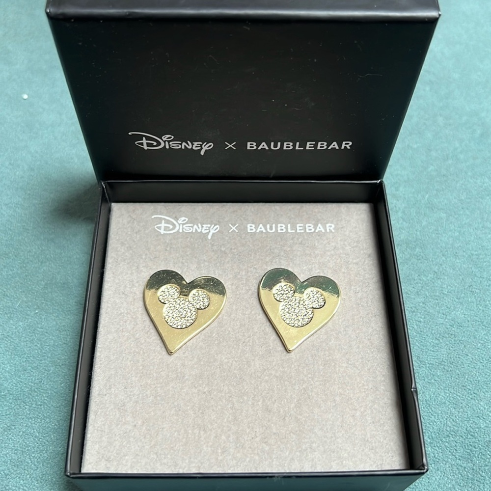Disney x BAUBLEBAR Mickey Mouse Rhinestone Heart Earrings New